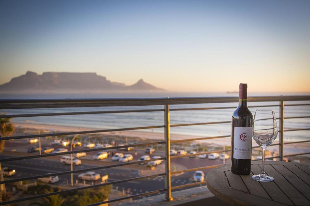 2 Bedroom Apartment With Breathtaking Views! Cape Town Exterior photo