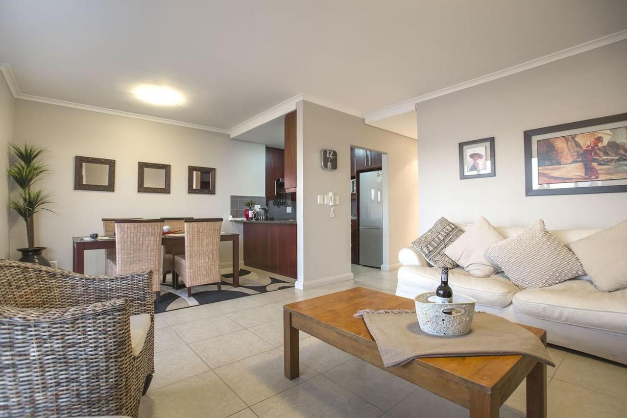 2 Bedroom Apartment With Breathtaking Views! Cape Town Exterior photo