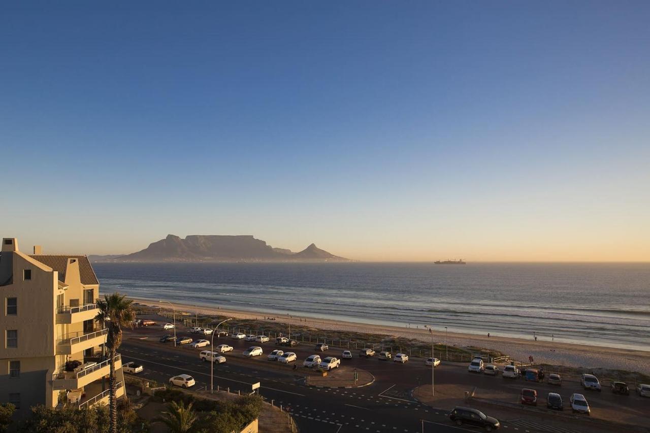 2 Bedroom Apartment With Breathtaking Views! Cape Town Exterior photo